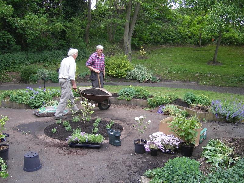 Sensory Garden Refurbishment 18.06.2011 - 