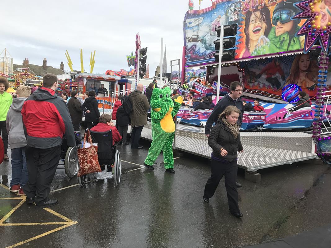 Kids Out at the Mart 2017 - What's with the Frog?