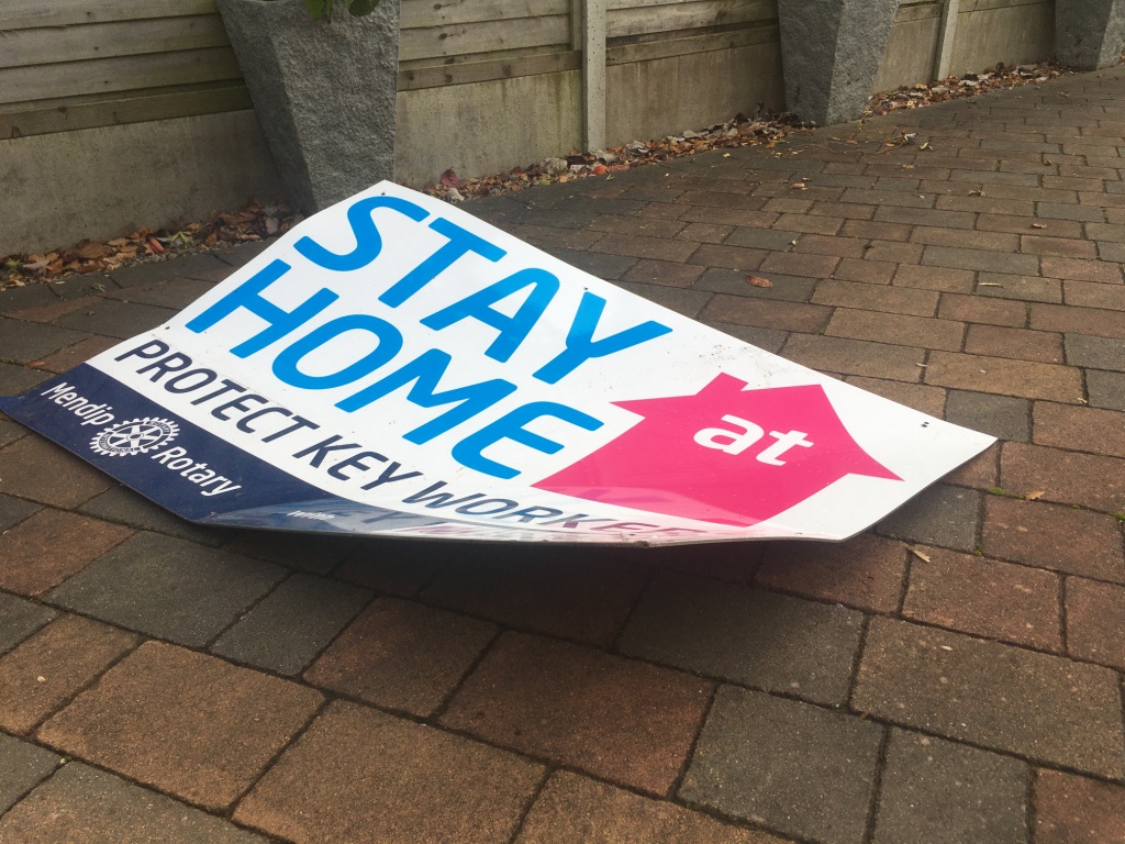 Vandalised Stay at Home sign recovered - Damaged sign