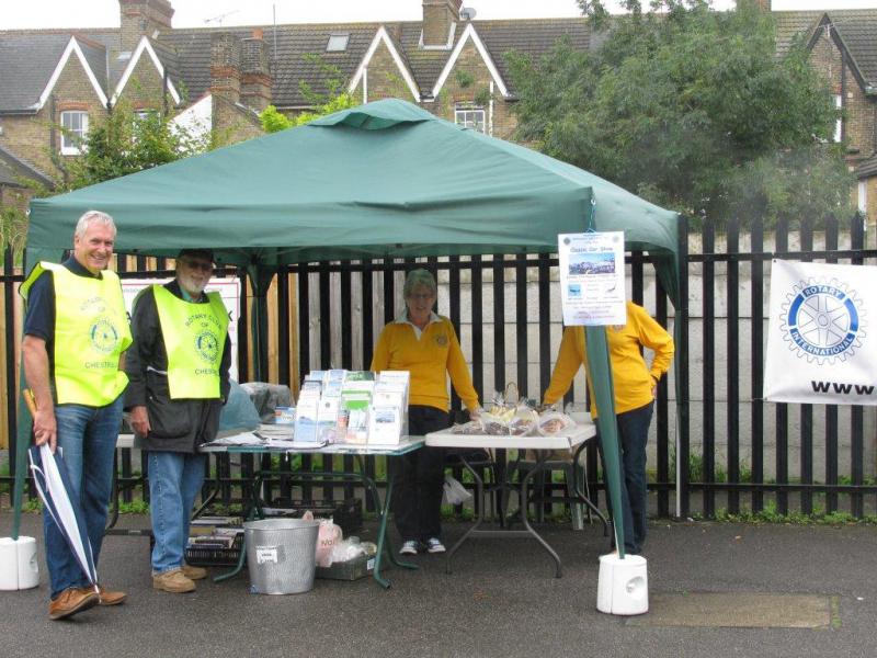 Charity Car Parking - Whitstable High Street - Hardy Club members brave the rain to welcome visitors to Car Park