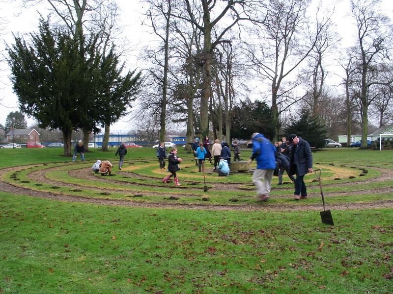 Bulb Planting at the Maze  - 