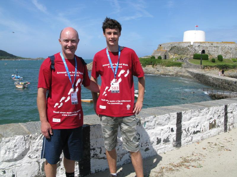 Annual Itex-Rotary Walk around Guernsey (6  June 2012) - Fort Grey pair