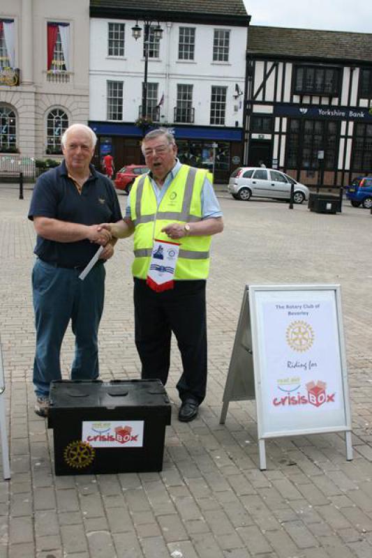 Beverley Rotary Club - Riding for Crisis Box - 22 June 2014 - IMG 5258 (Copy)