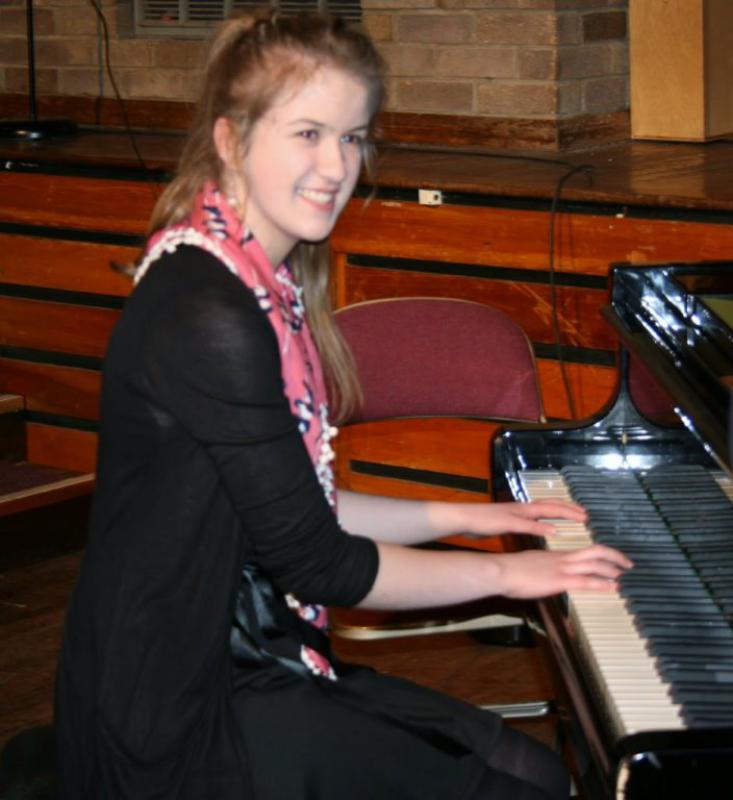 South Cotswolds Rotary Young Musician Competition 2014 Finals - Charlotte Corderoy
