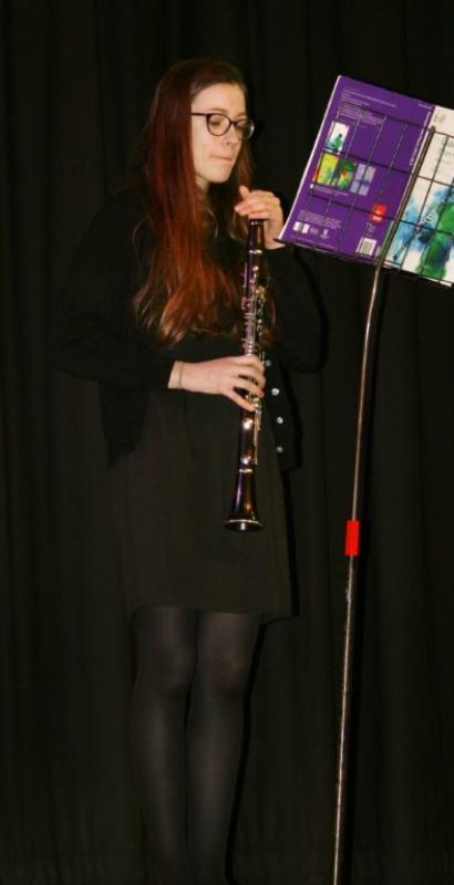 YOUNG MUSICIAN COMPETITION 1st HEAT - Maria Dickenson