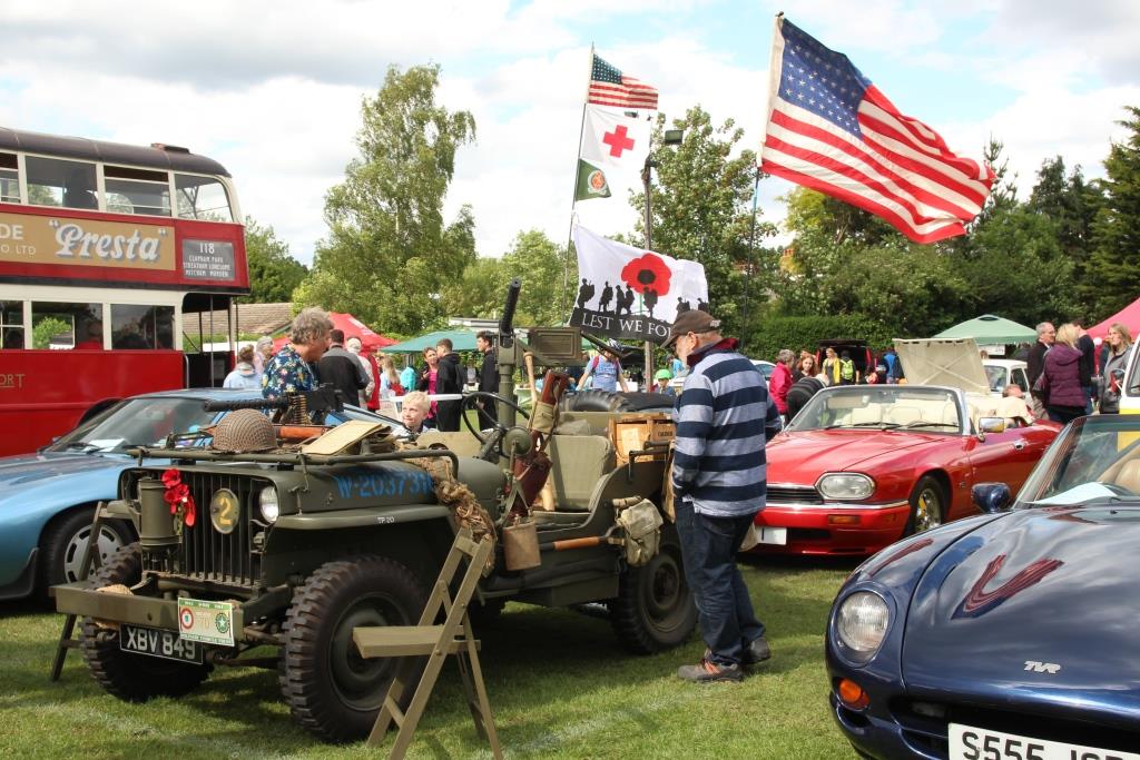 Ashtead Village Day 2019 - Cherished cars on the event field
