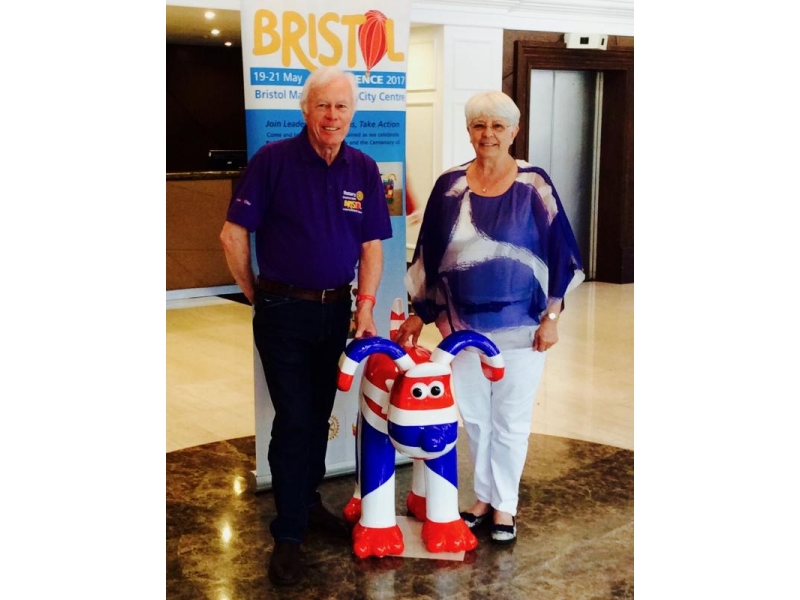 Distrct Governor's Newsletter - June 2017 - Charlmers and Barbara Cursley with Jack Gromit