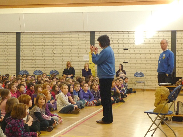 Purple Pinkie Days at Dunbar Primary schools - Lochend 1