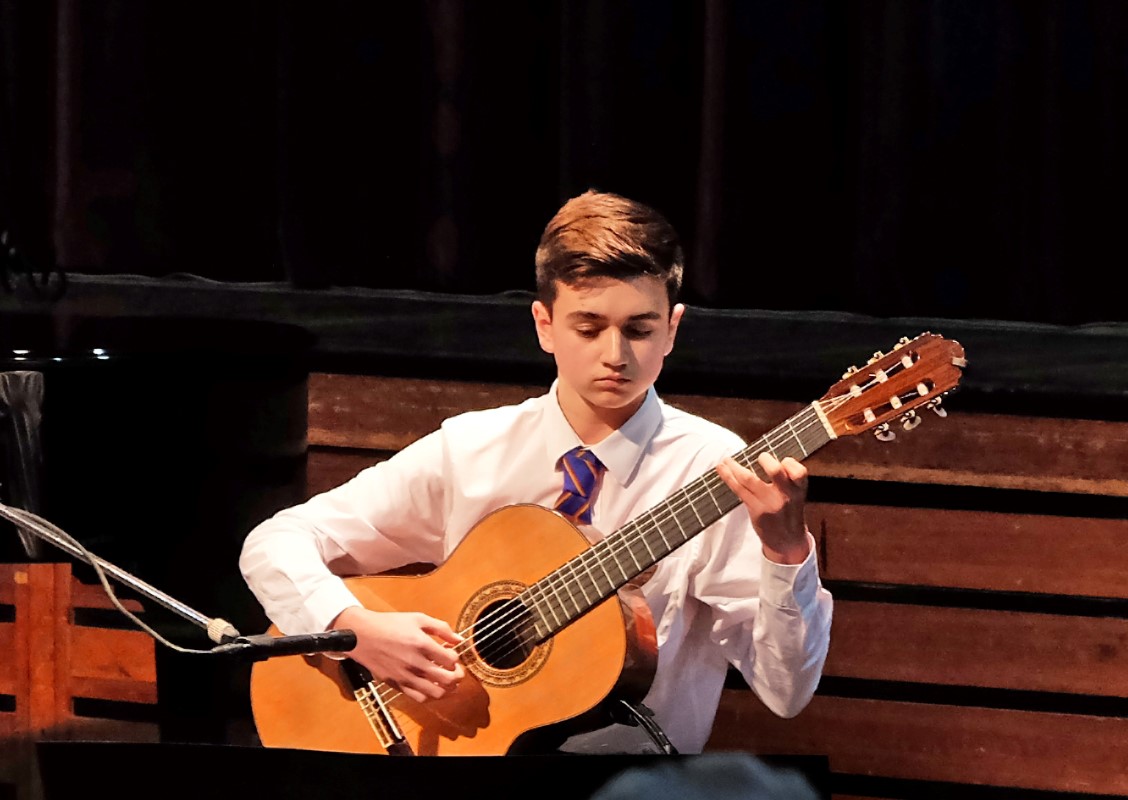 FINAL - SOUTHERN COTSWOLDS ROTARY YOUNG MUSICIAN COMPETITION, 2016 - St Thomas Rich's School playing guitar.