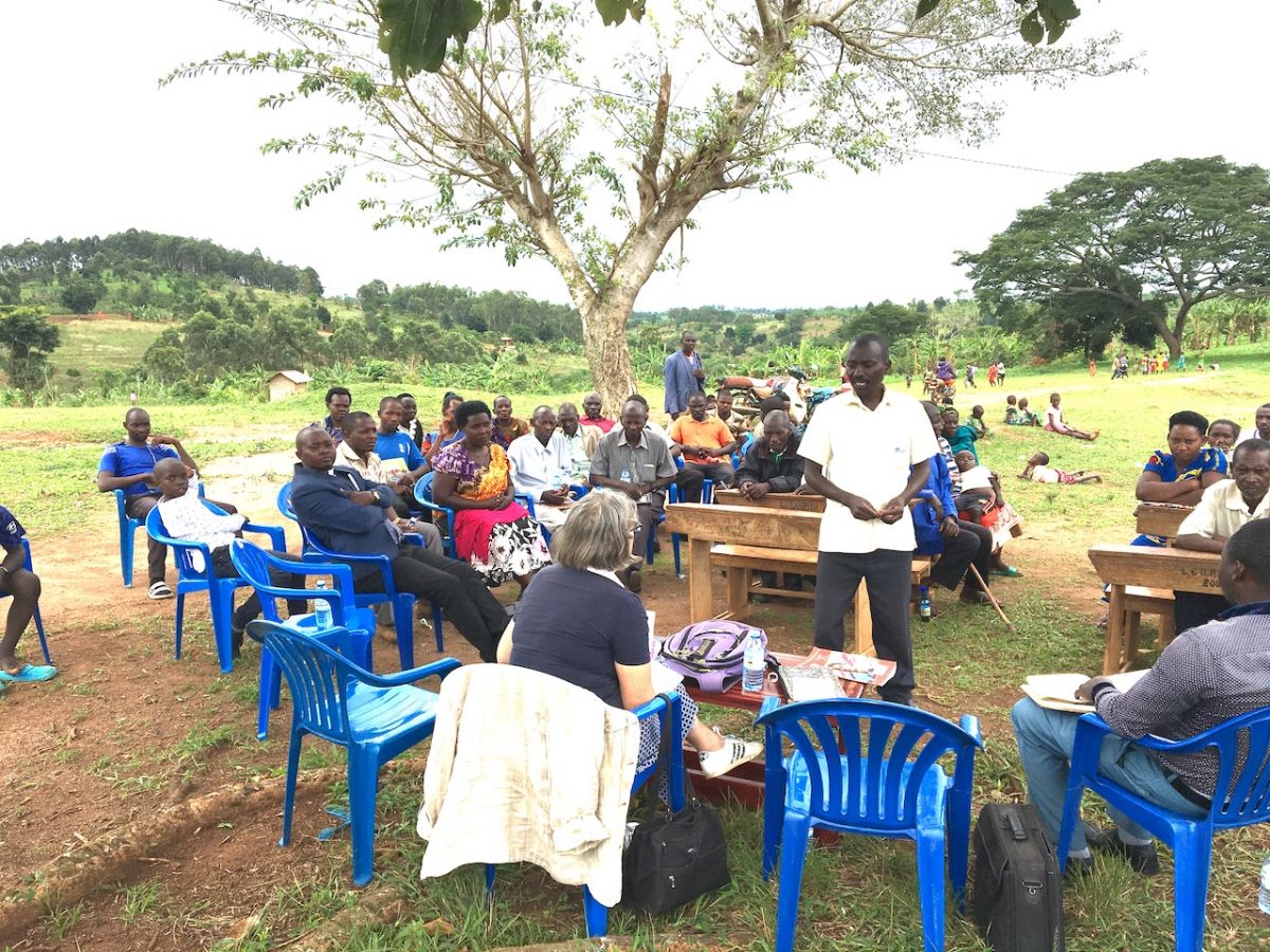 Success stories from Mubende - Meeting with Kagwamango Farmers Group, one of 90 groups visited