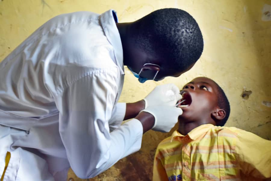 Uganda Project - Ndwaddemuttwe November 2019 Health Clinic Dentistry