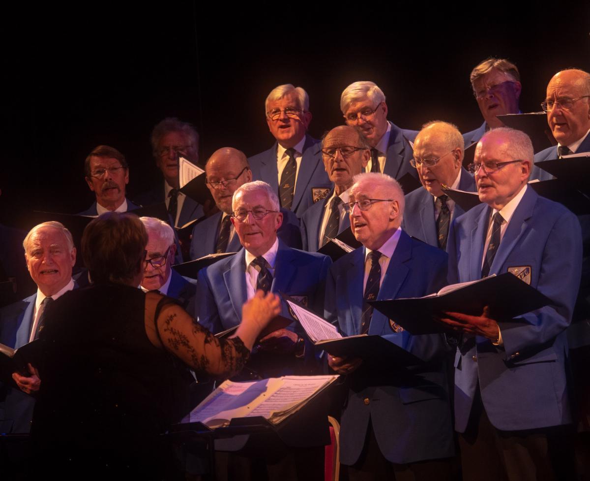 2019 March - Chess Valley Male Voice Choir - P1001874