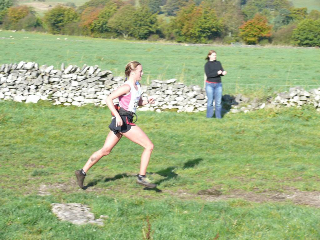 Buxton Rotary Windgather Fell Race 2007 - Jackie Lee - First Lady home