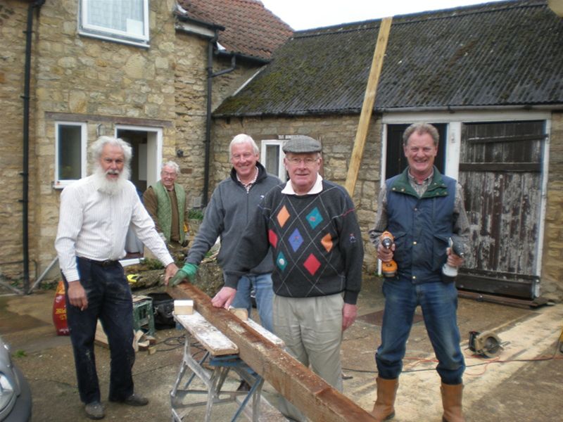 Oakfield's Homestead - Norman Clarke, Roger Bell, Peter Munns and 'Quick Draw McGaw' AKA Roger Goddard, with Tony Hall planting up in the background