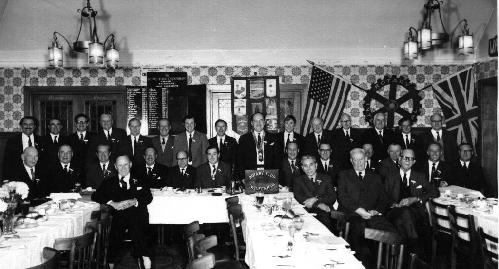 Club Members - A Club meeting at The Jolly Gardeners, Isleworth, in 1970.