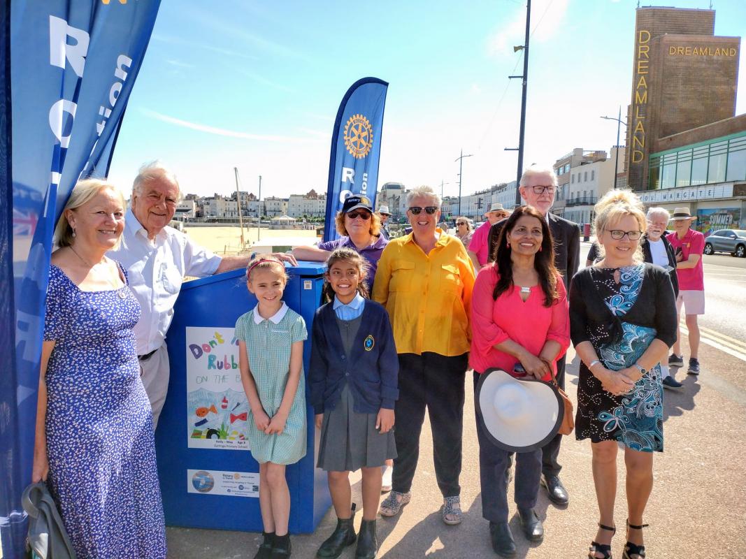 Rotary Clubs of Thanet Beach Recycling Collection - 