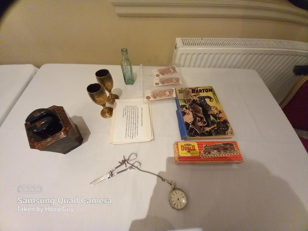 Antiques Quiz Evening - These are the antiques we had to value during the quiz.