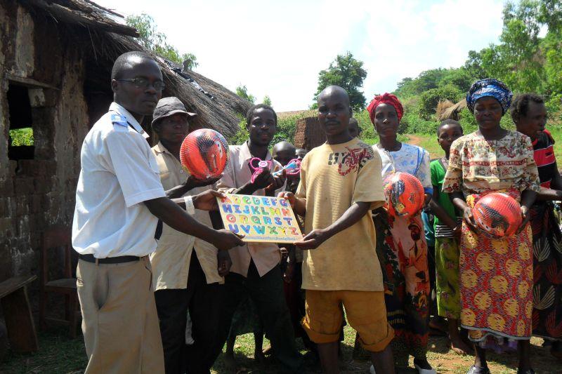 fund pre-school equipment for young children in Chibweya, Malawi - SAM 1052