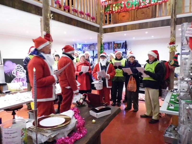 Singing Santas - December 2014 - Santas36 20 Dec 2014