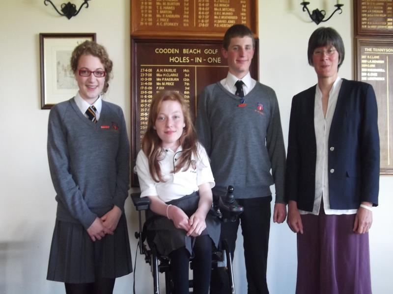 Club gives to St Michael's Hospice and hears about RYLA - St Michaels Hos & St