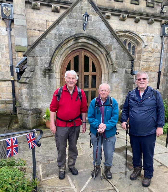 ------Sponsored Walk from Ripon Cathedral to Bradford Cathedral------ Raises £2,100 - The walkers finally reach their goal at Bradford Cathedral