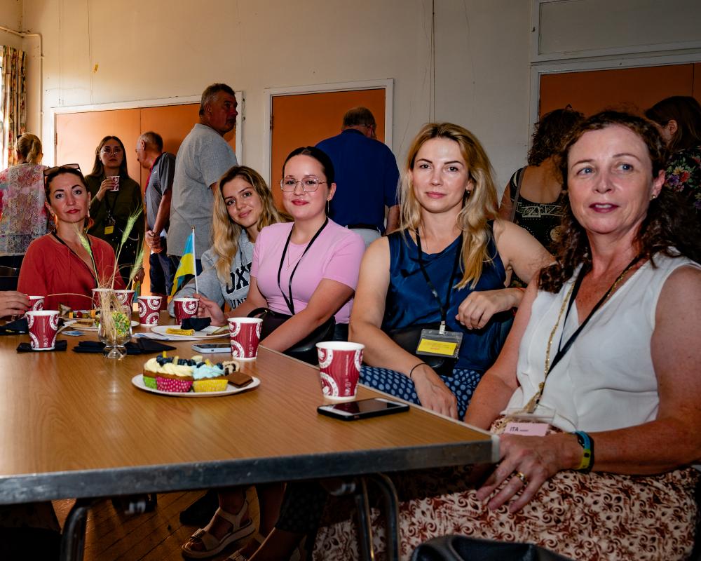 Ukraine Independence Day  :  24th September 2022 - Guests enjoying the time to relax and talk.