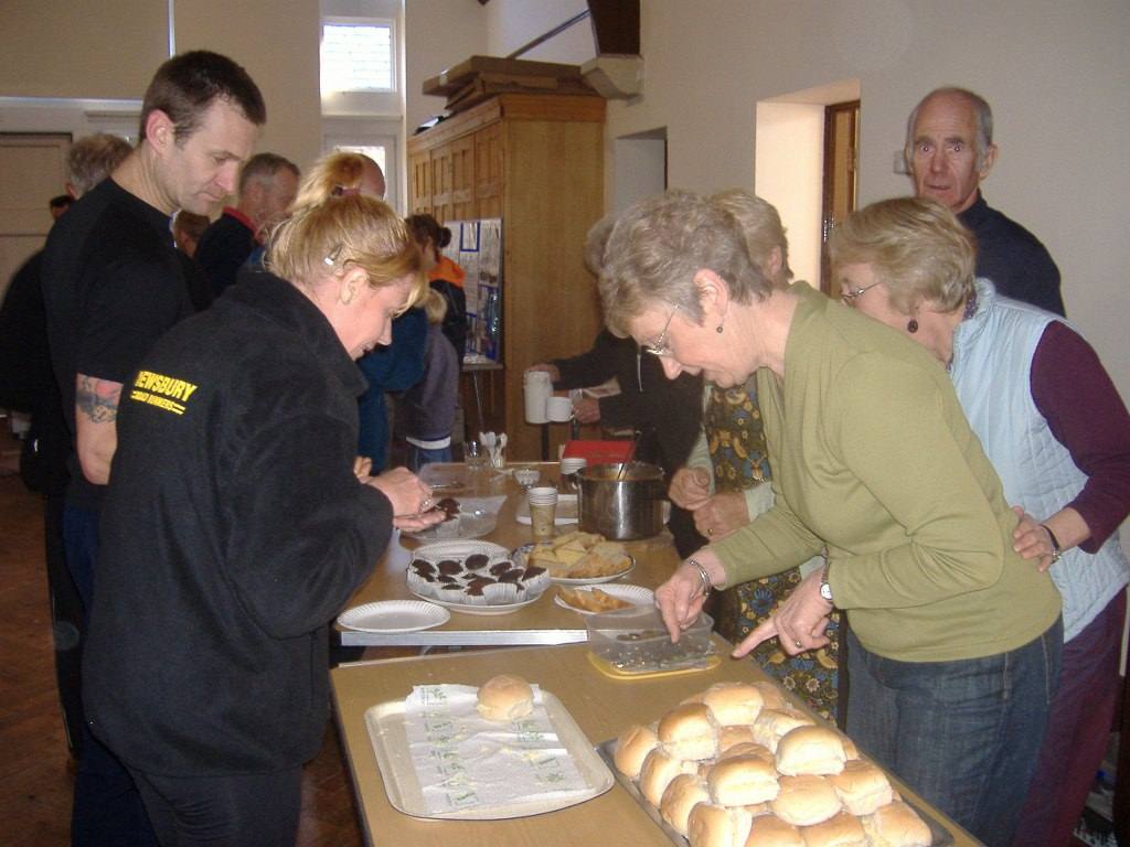 Buxton Rotary Windgather Fell Race 2007 - Food, glorious food ......