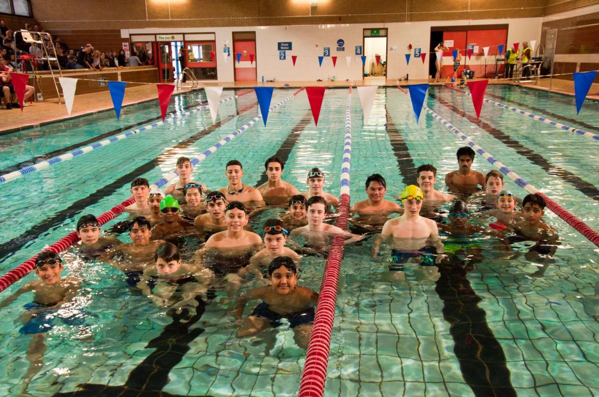 Purley Swimathon 2019 - Pictures - Team 1 - 146 lengths | Team 2 - 147 lengths  (3rd highest recorded lengths in 2019!) | Team 3 - 164 lengths (2nd highest recorded lengths in 2019!)
