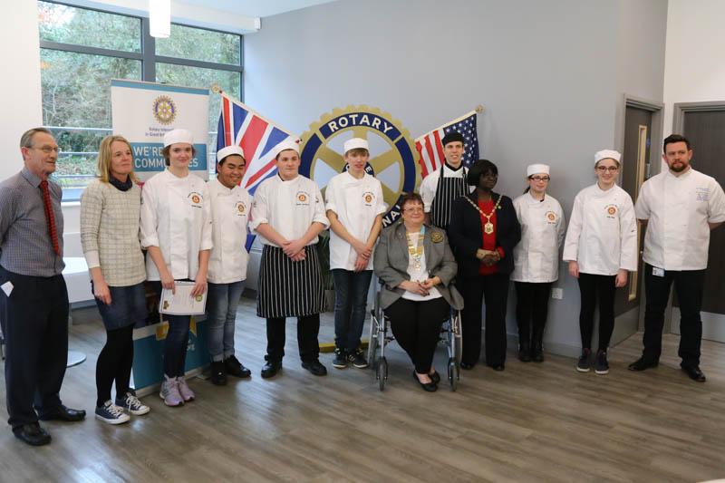 Young Chef Competition - Young Chef - all the competitors with judges & mayor