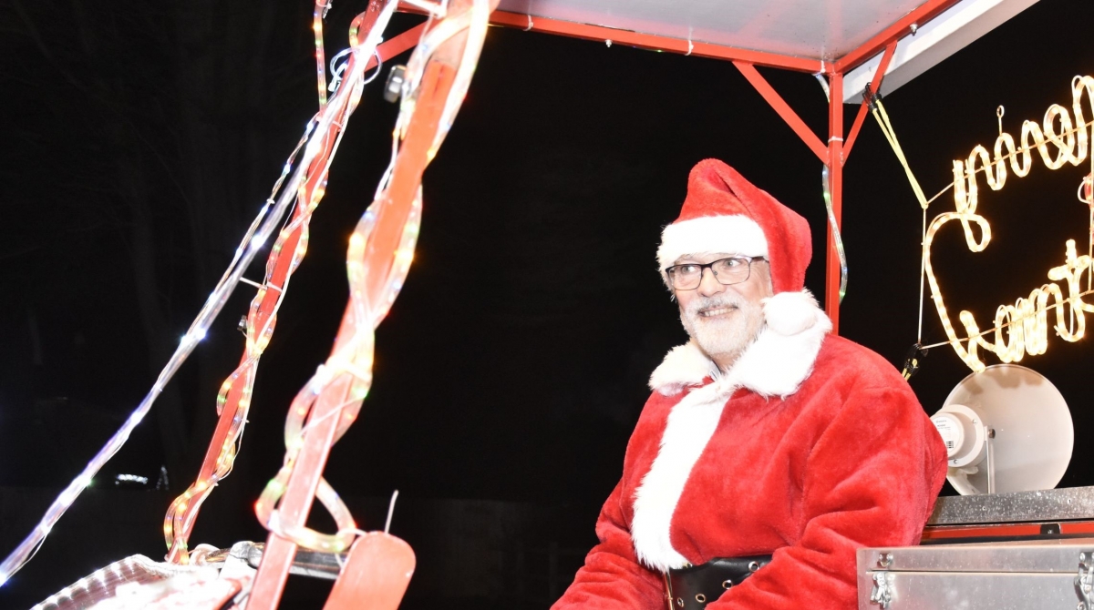 Santa says thanks to Wickford! - 