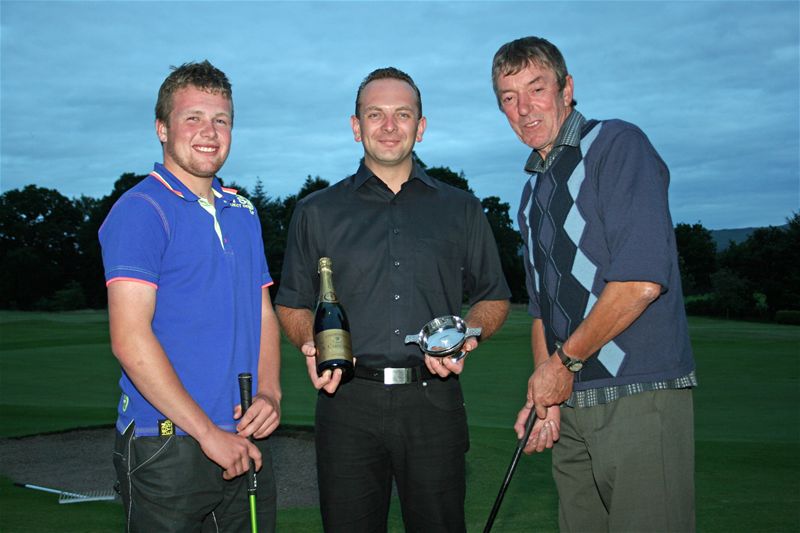 2010 AM AM Golf Raises £4500 for Charity - 