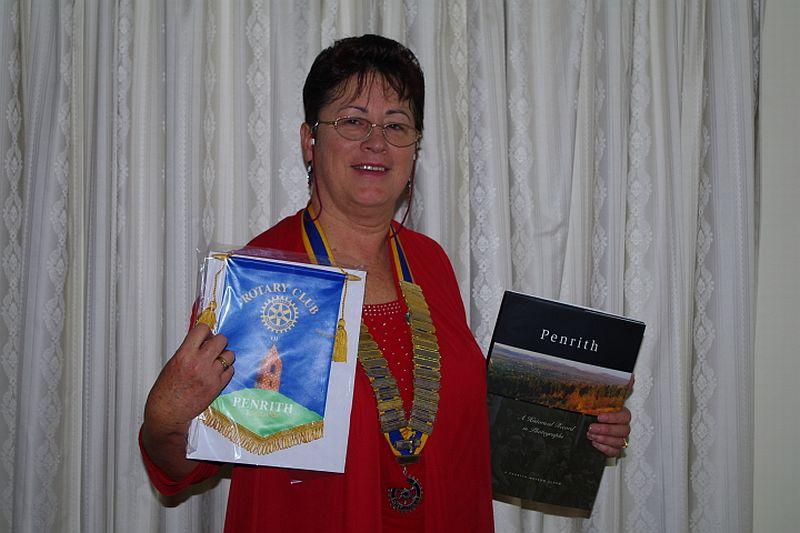 Visit from Penrith [Australia] - Acceptance of the gifts from your club to ours (Penrith Valley Australia). The club was thrilled especially with the beautiful photograph.