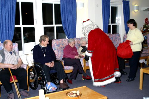 Care Home Christmas Carol Singers Visit 2012 - 
