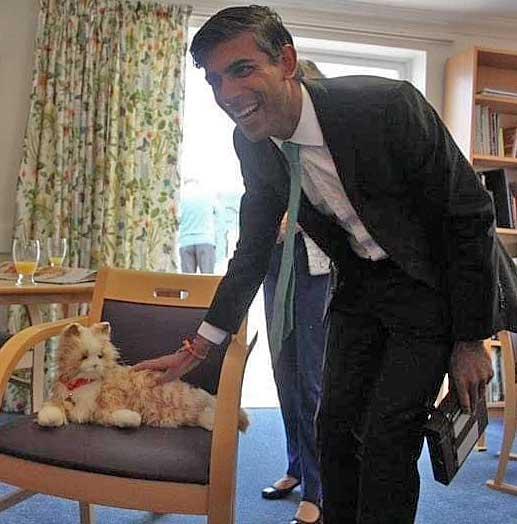 Support for Dementia Forward’s robotic cats - Chancellor Rishi Sunak, MP for Richmond North Yorkshire, enjoys stroking a robotic cat.

