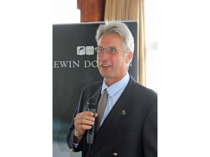 2016 Charity Golf Day - Rotary President Peter Lee