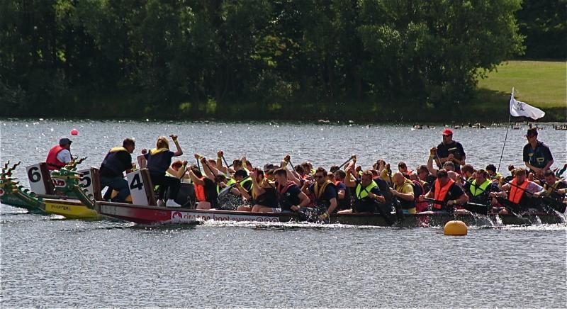 Rotary 2015 Dragon Boat Challenge - racing
