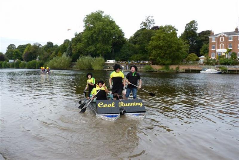 Chester Raft Race 2012 - raft race 2012 024