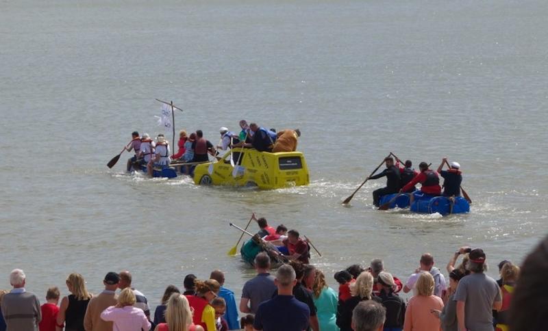 Raft Race 2015 - rr1